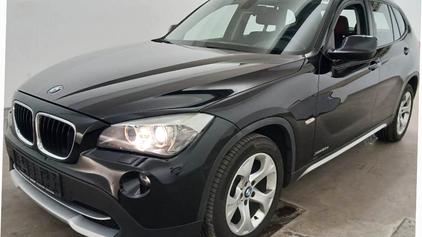 BMW X1 2011