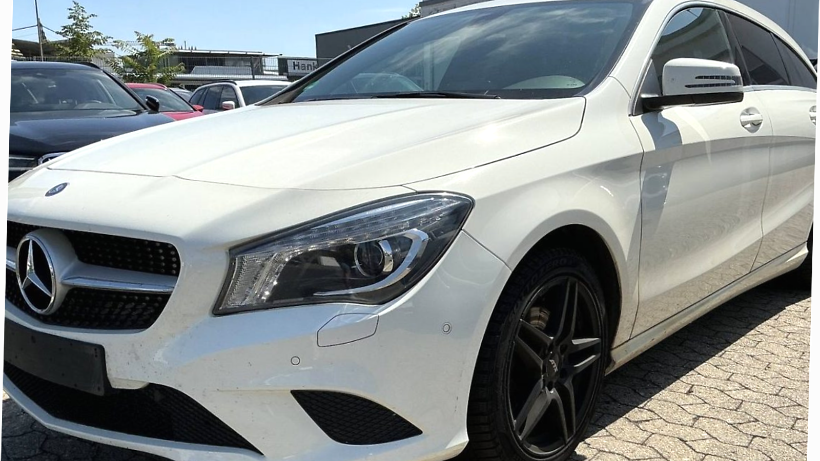 Mercedes-Benz CLA